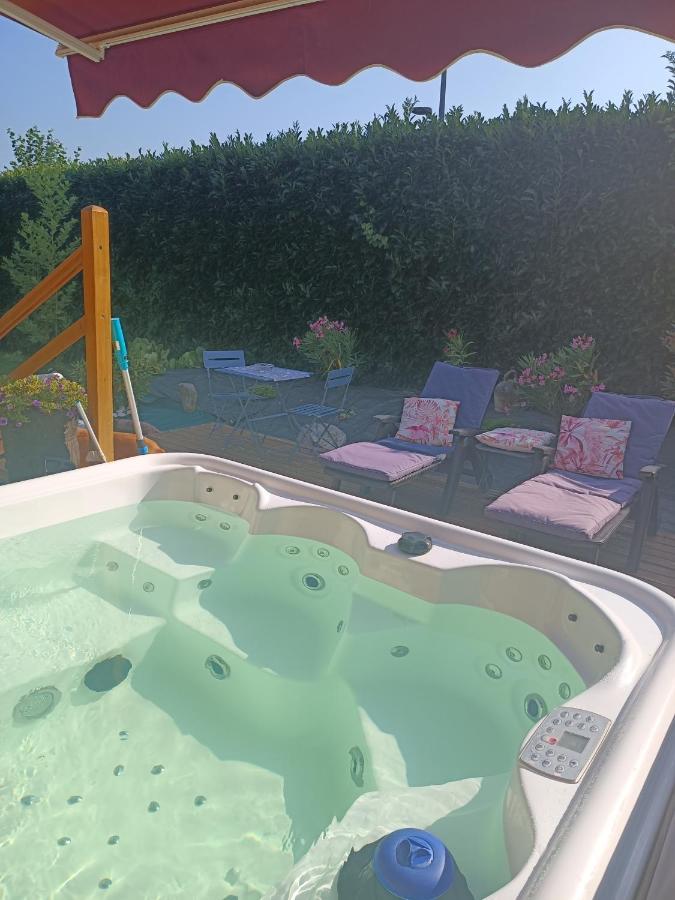 Chalet & Spa Sur La Cote Fleurie Auberville Bagian luar foto